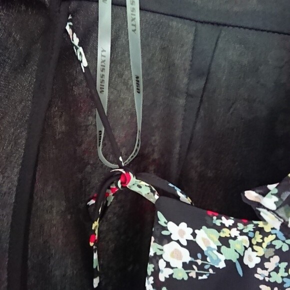 MISS SIXTY flirty ruffled short puff sleeves multicolor floral dress Size 2  - Picture 8 of 12